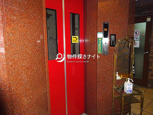 JR「池袋駅」西口（北）徒歩5分！バーおすすめ居抜き店舗！！(7542)