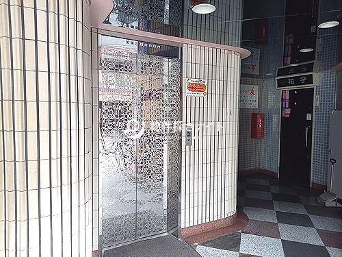 JR総武線「平井駅」南口徒歩3分！店内リニューアル！スナック・バーおすすめ貸店舗！！(7623)