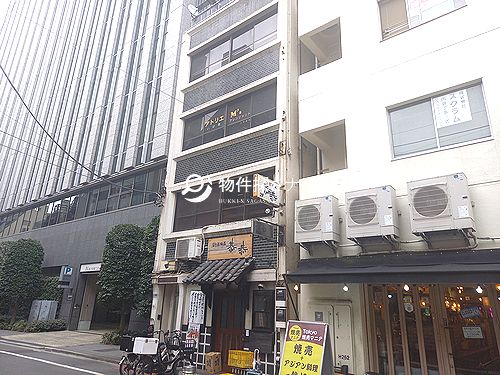 JR「新橋駅」烏森口徒歩3分！環状2号線（新虎通り）至近！4階～6階一括貸し！ガールズバーおすすめ貸店舗！！(7831)