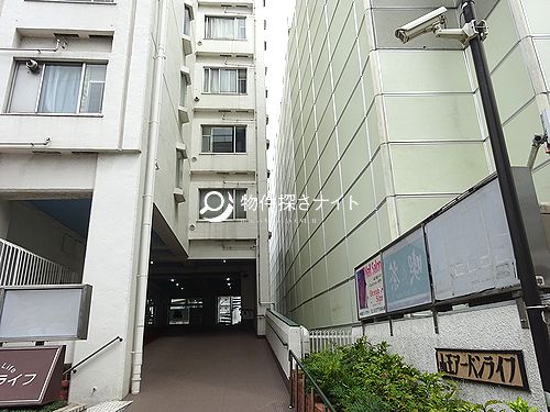 JR京浜東北線「大森駅」北口徒歩1分！池上通り沿い駅近好立地！バー・スナックおすすめ居抜き店舗！！(7470)