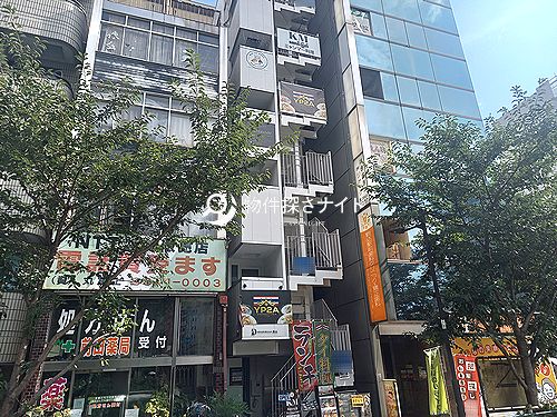 豊島区「駒込駅」徒歩1分！カラオケバーおすすめ居抜き店舗！駅前ロータリー目前・駅近好立地！！(8482)