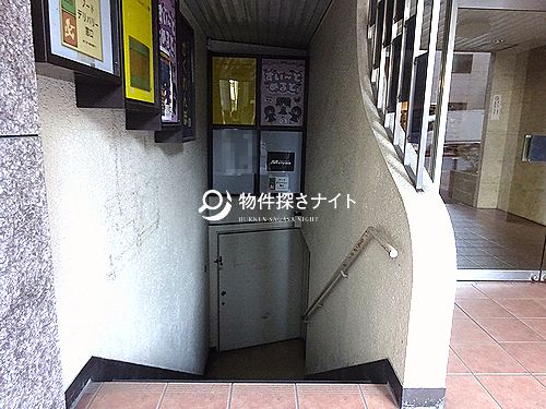 JR中央・総武線「中野駅」徒歩7分！中野通り沿い！スナック・ガールズバーおすすめ居抜き店舗！！(7138)