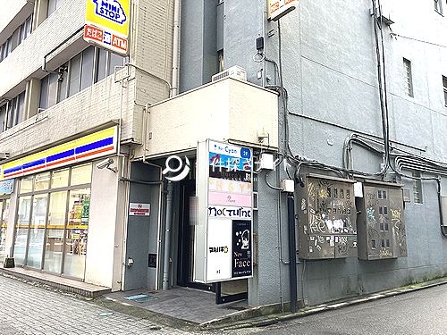 横須賀「横須賀中央駅」徒歩8分！バー・スナック居抜き店舗！！(8550)