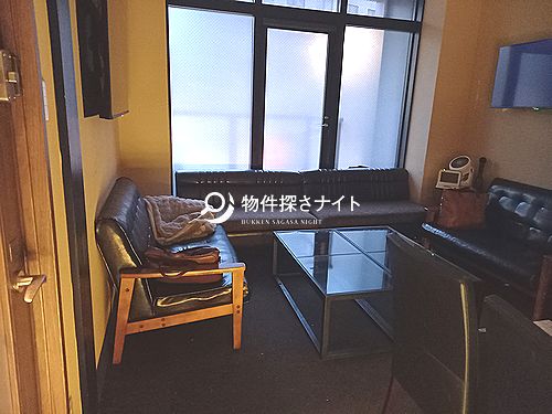 港区「広尾駅」徒歩7分！カラオケバー居抜き店舗！明治通り沿い・狸橋至近！！(8045)