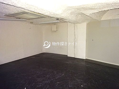 JR中央・総武線「小岩駅」徒歩1分！中央通り商店街内・24h利用可！キャバクラおすすめスケルトン貸店舗！！(7353)
